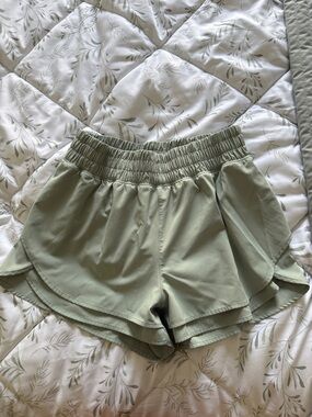 CALIA by Carrie Underwood Light Sage Women's Athletic Shorts